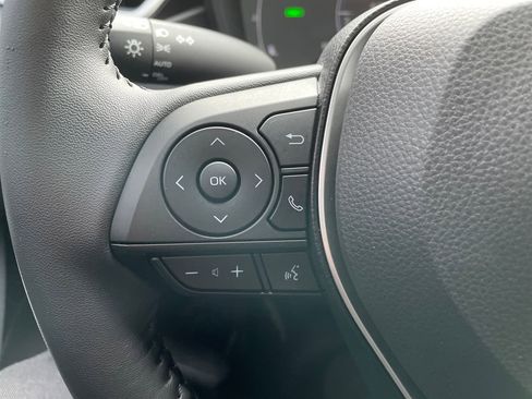 Certified 2025 Toyota Corolla SE w/ SE Premium Package image 24