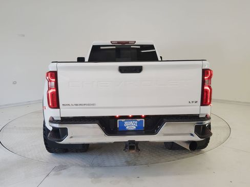 Used 2024 Chevrolet Silverado 3500 LTZ w/ LTZ Texas Edition image 38