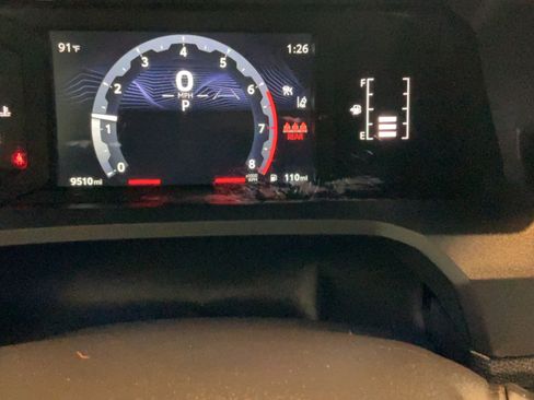 Used 2025 Toyota Tacoma SR5 RWD image 8