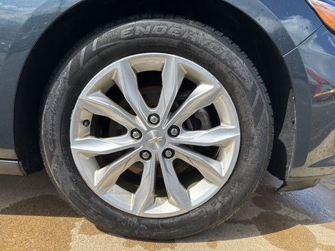 Used 2019 Chevrolet Malibu LT image 24