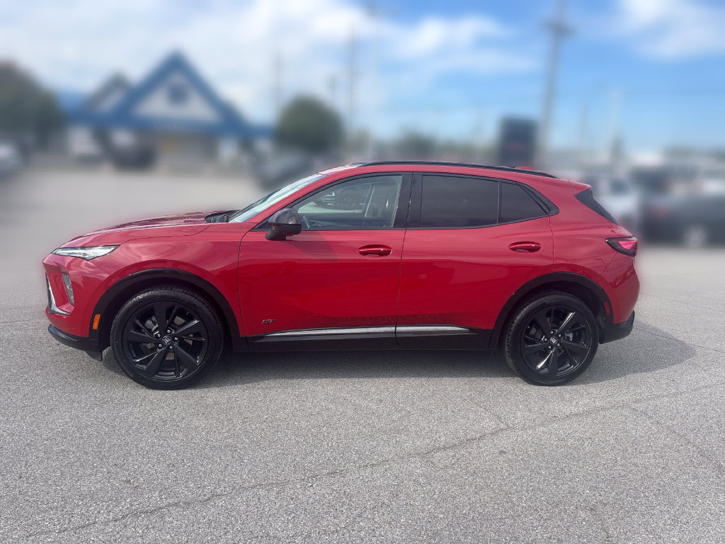 Used 2025 Buick Envision Sport Touring AWD/4WD image 2