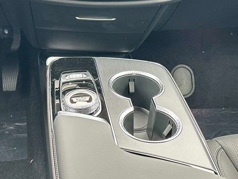 New 2026 Cadillac Lyriq Luxury w/ LPO, Floor Liner Package AWD/4WD image 4