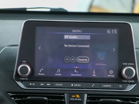 Used 2022 Nissan Altima 2.5 SR w/ Midnight Edition Package FWD image 19