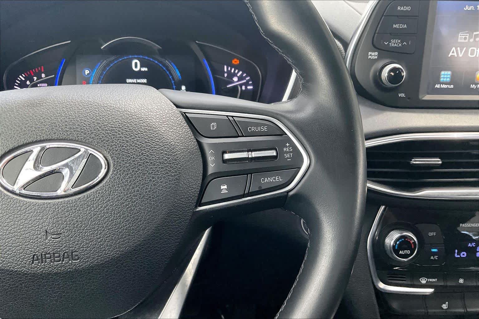 Used 2020 Hyundai Santa Fe SEL w/ Convenience Package FWD image 48