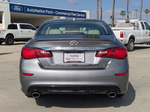 Used 2018 INFINITI Q70 L 3.7 image 7