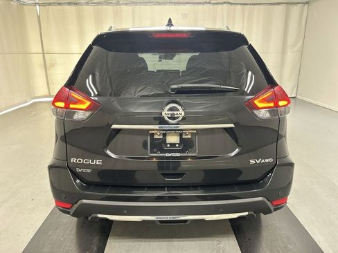 Used 2020 Nissan Rogue SV image 20