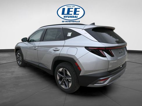 New 2026 Hyundai Tucson SEL image 3