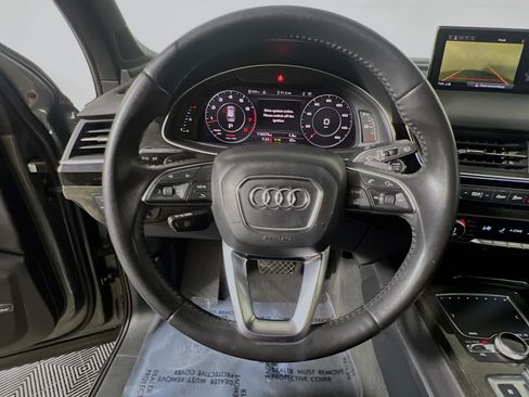 Used 2018 Audi Q7 3.0T Premium Plus w/ Premium Plus Package AWD/4WD image 18
