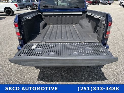 Used 2022 Nissan Frontier SV RWD image 21