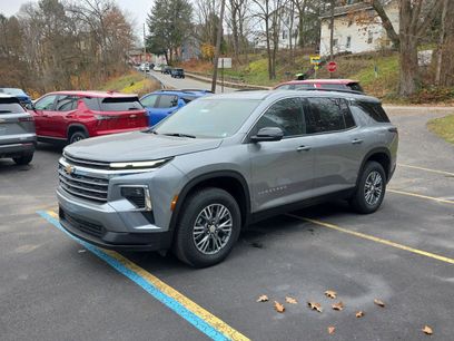 New 2026 Chevrolet Traverse LT