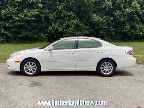 Used 2002 Lexus ES 330 FWD image 4