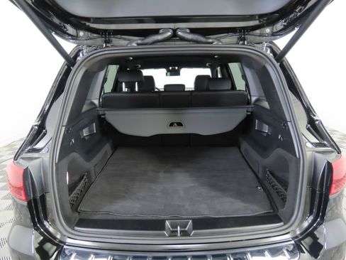 Certified 2025 Mercedes-Benz GLB 250 image 26