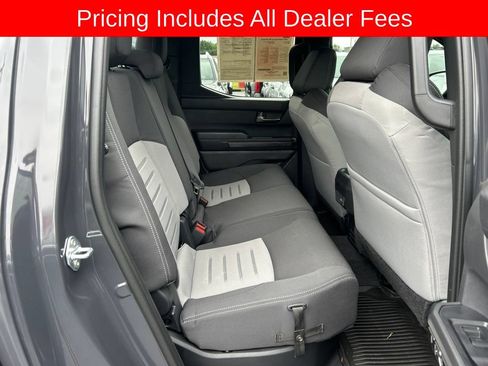 Used 2025 Toyota Tacoma TRD Off-Road w/ TRD Off Road Upgrade Package AWD/4WD image 17