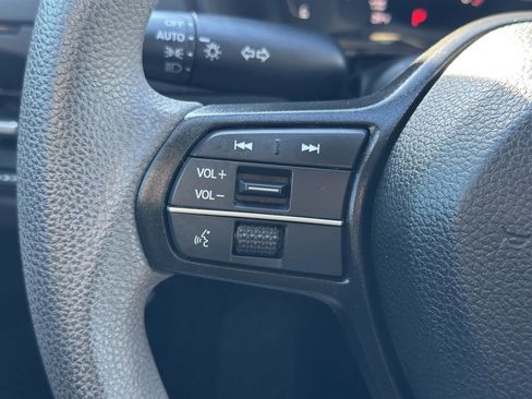 Used 2023 Honda Accord EX image 14