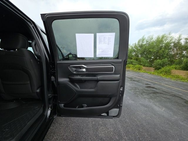 Used 2026 RAM 1500 Big Horn AWD/4WD image 15