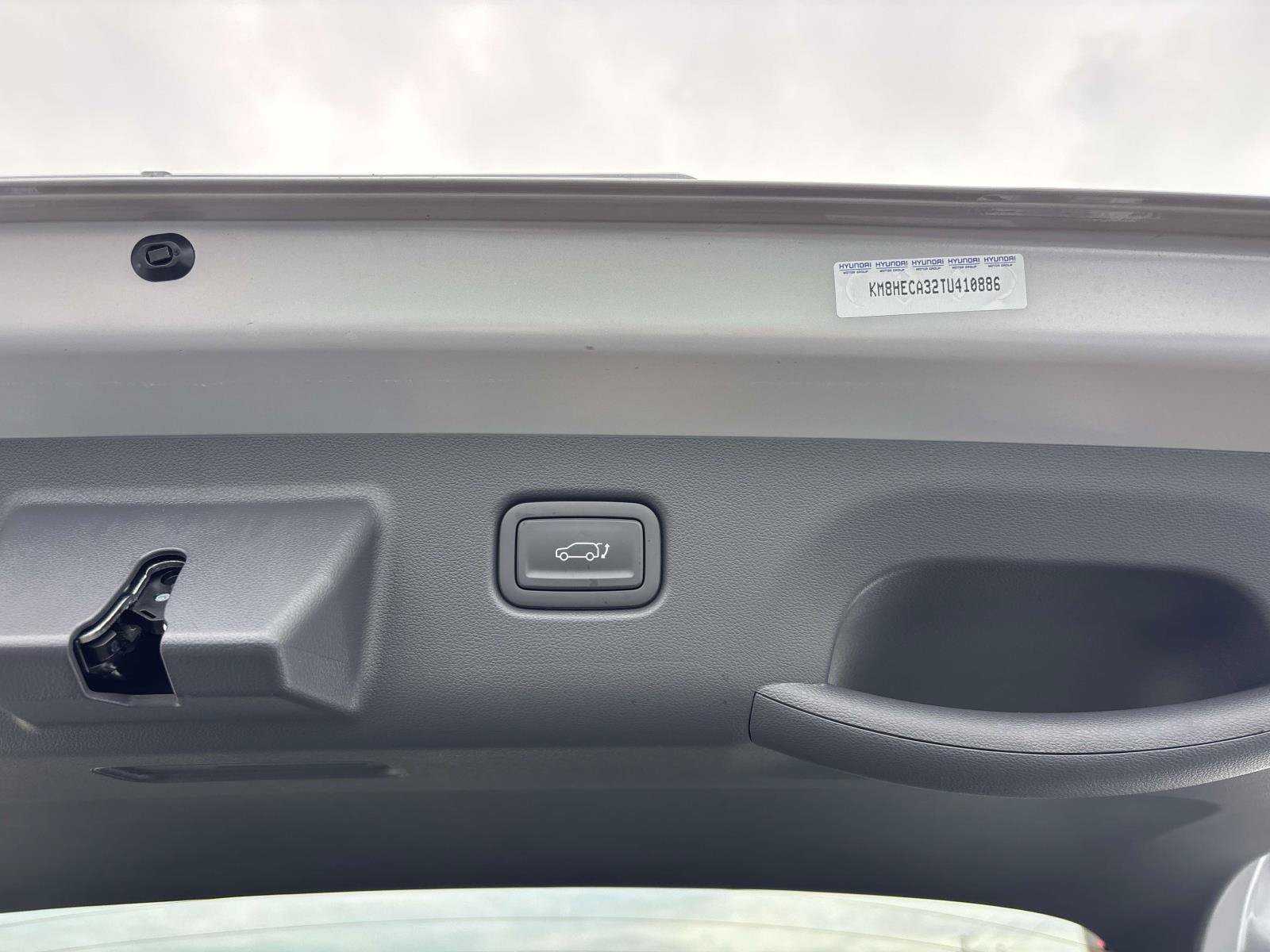 New 2026 Hyundai Kona Limited AWD/4WD image 4