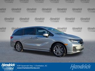 Certified 2025 Honda Odyssey Touring video 1