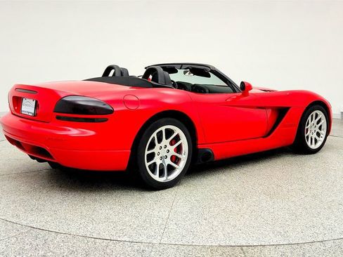 Used 2004 Dodge Viper SRT-10 RWD image 5