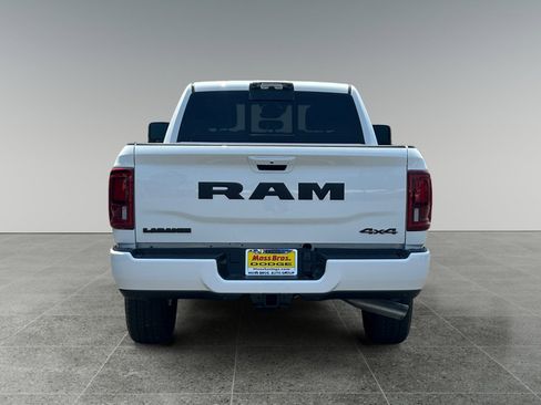 New 2026 RAM 2500 Laramie AWD/4WD image 4