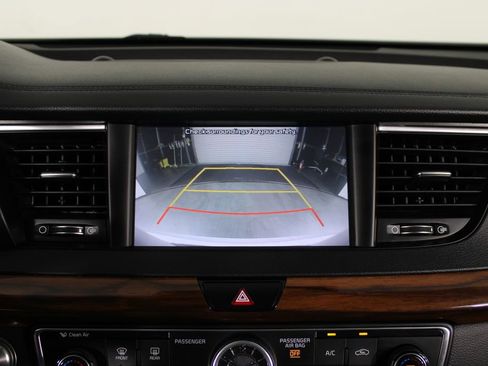 Used 2019 Kia Cadenza Technology image 29
