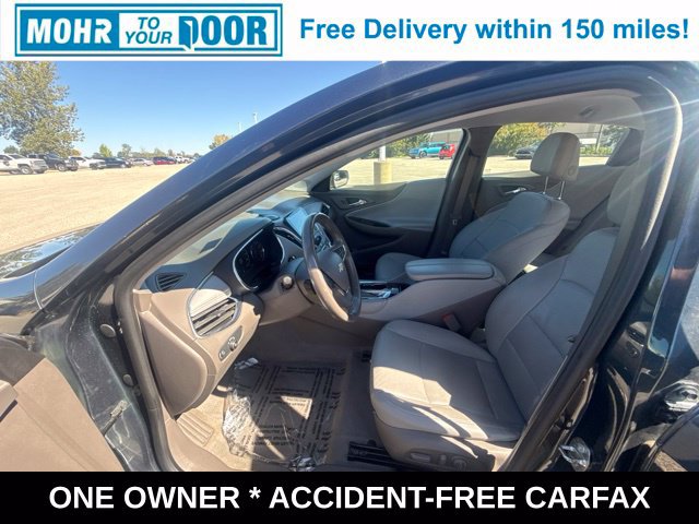 Used 2019 Chevrolet Malibu Premier FWD image 18