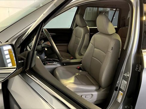 Used 2021 Honda Pilot Special Edition image 9