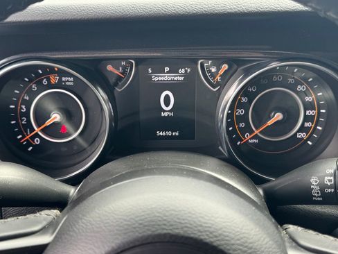 Used 2022 Jeep Wrangler Unlimited Sport AWD/4WD image 20