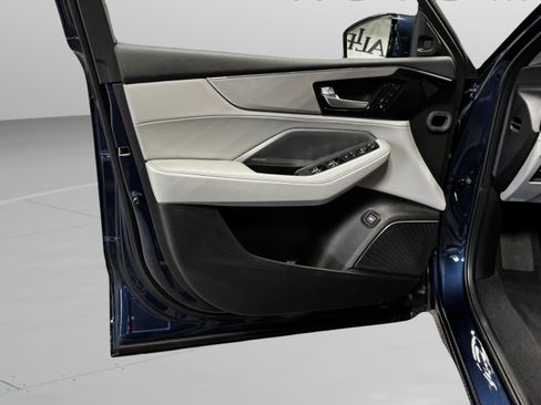 Certified 2026 Acura MDX SH-AWD w/ Technology Package image 13