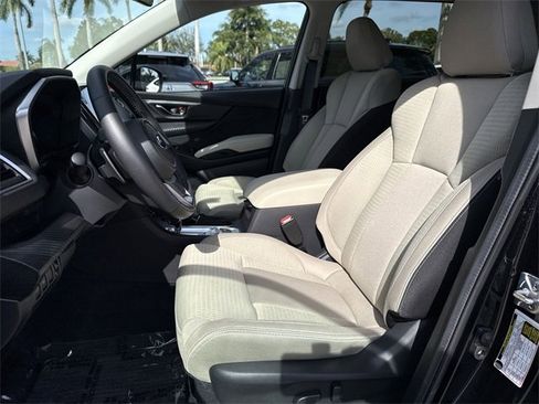 Certified 2025 Subaru Ascent Premium image 11