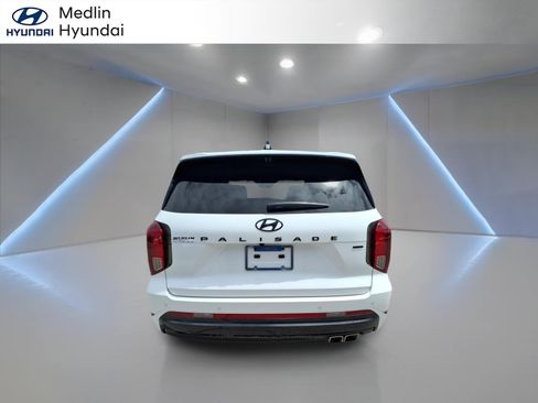 Used 2025 Hyundai Palisade Calligraphy AWD/4WD image 4