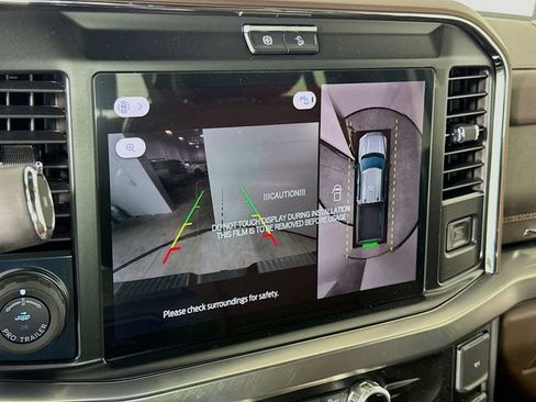 New 2025 Ford F250 King Ranch w/ Chrome Package image 14