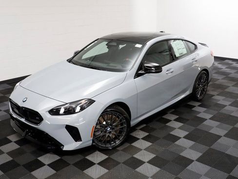 Used 2025 BMW M235i xDrive w/ M Performance Package AWD/4WD image 2