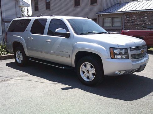Used 2013 Chevrolet Suburban LT w/ Suspension Package, Off-Road AWD/4WD image 7