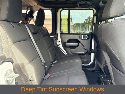 Used 2022 Jeep Wrangler Unlimited Sport AWD/4WD image 26