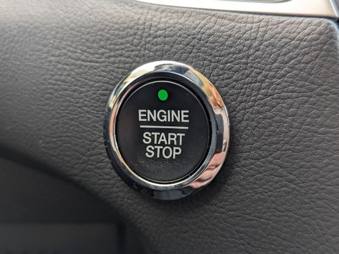 Used 2024 Ford Edge SEL w/ Convenience Package AWD/4WD image 25