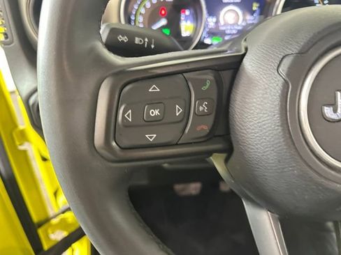 Used 2023 Jeep Wrangler Unlimited w/ Cold Weather Group image 15