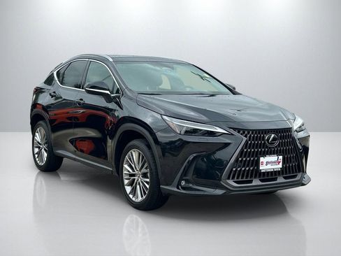 Used 2022 Lexus NX 350h AWD w/ Vision Package image 3