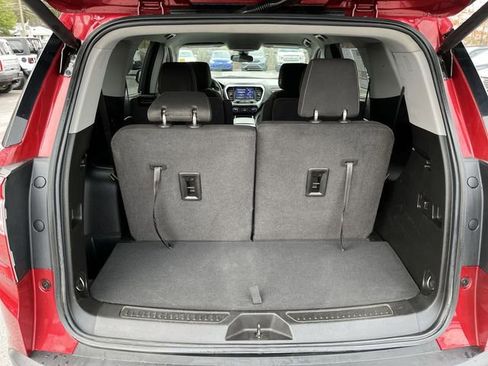 Used 2022 GMC Acadia SLE w/ Driver Convenience Package image 22