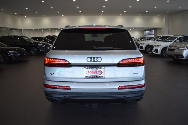 Used 2026 Audi Q7 2.0T Premium Plus w/ Premium Plus Package AWD/4WD image 6