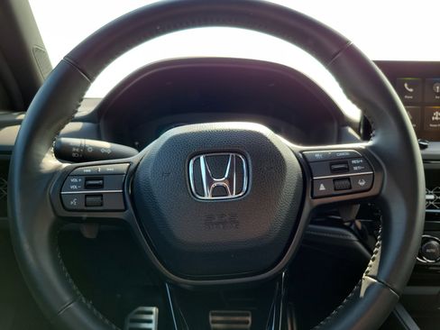 Used 2025 Honda Accord Sport image 10