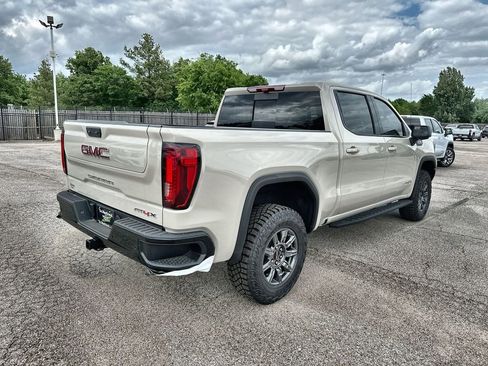 New 2026 GMC Sierra 1500 AT4X AWD/4WD image 11