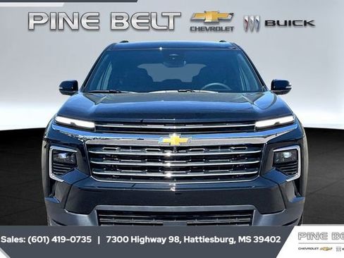 New 2026 Chevrolet Traverse LT w/ Driver Confidence Package image 3