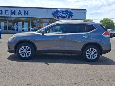 Used 2015 Nissan Rogue SV w/ SV Premium Package AWD/4WD image 4