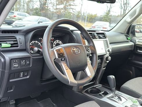 Used 2024 Toyota 4Runner SR5 image 10