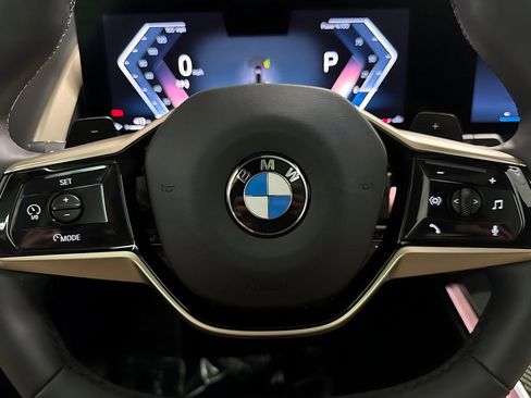 Used 2025 BMW X3 xDrive30i w/ Convenience Package image 16