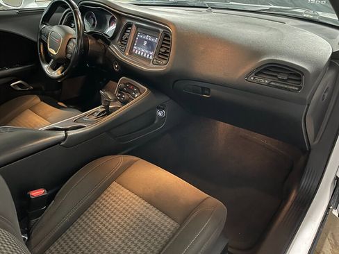 Used 2020 Dodge Challenger SXT image 16