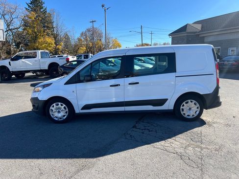 Used 2016 Ford Transit Connect XL image 2