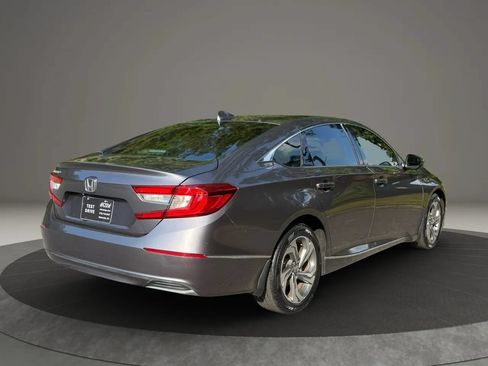 Used 2018 Honda Accord EX-L image 5