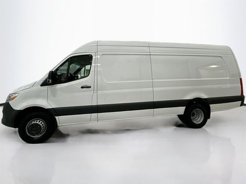 New 2025 Mercedes-Benz Sprinter 3500 image 5