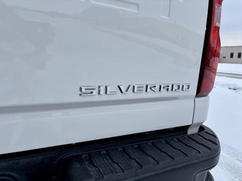 Used 2024 Chevrolet Silverado 2500 W/T w/ WT Convenience Package image 17